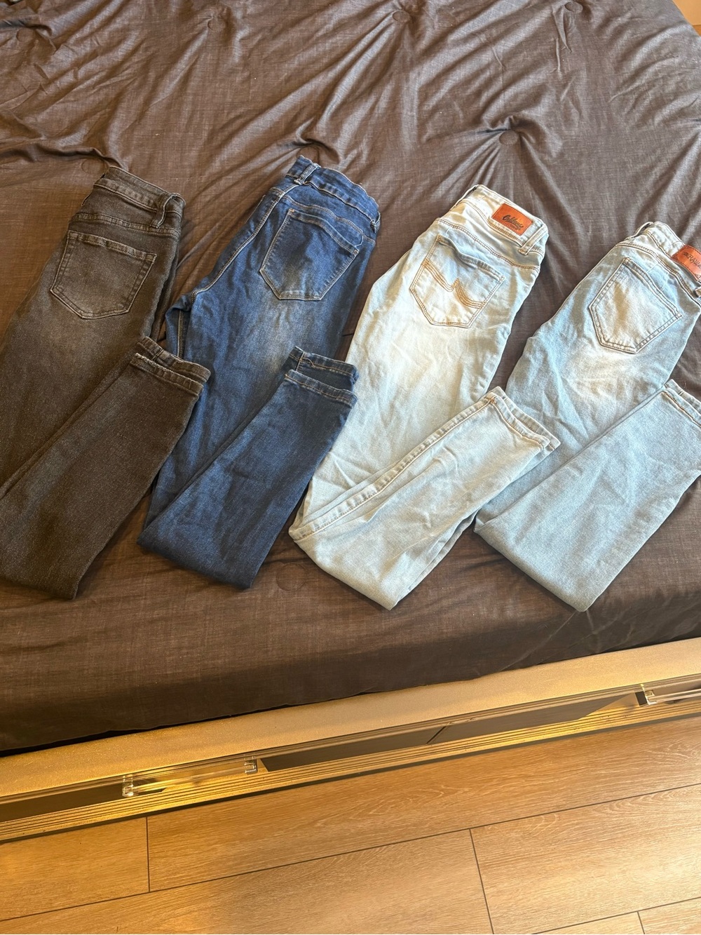 Fashion Nova Women's Skinny Jeans - Black, Dark Blue, Light Blue, Pale Blue